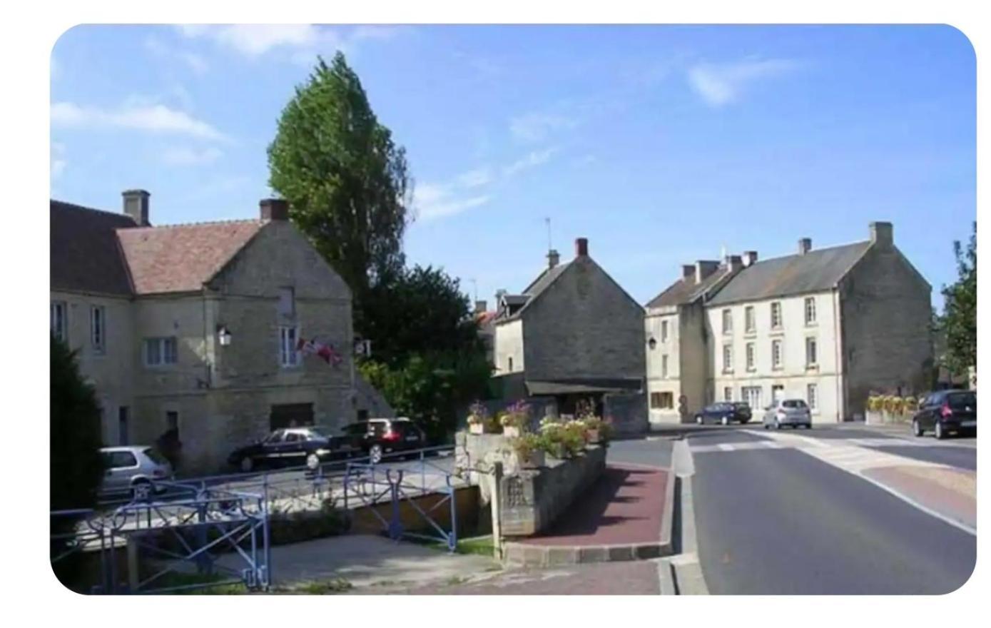 Logement Cosy Parking Prive Situe Au Coeur Du Village Reviers Eksteriør bilde
